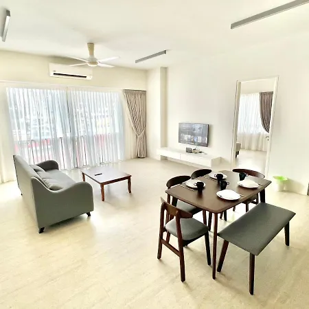 By The Sea, Penang Apartment Batu Ferringhi Room photo