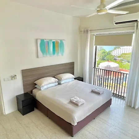 By The Sea, Penang Apartment Batu Ferringhi Exterior photo