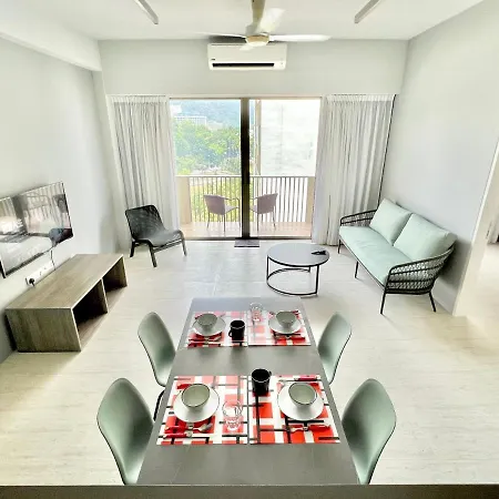 By The Sea, Penang Apartment Batu Ferringhi Exterior photo