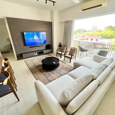 By The Sea, Penang Apartment Batu Ferringhi Exterior photo