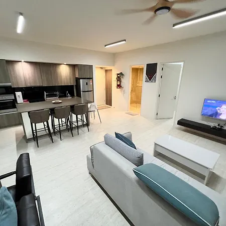 By The Sea, Penang Apartment Batu Ferringhi Exterior photo
