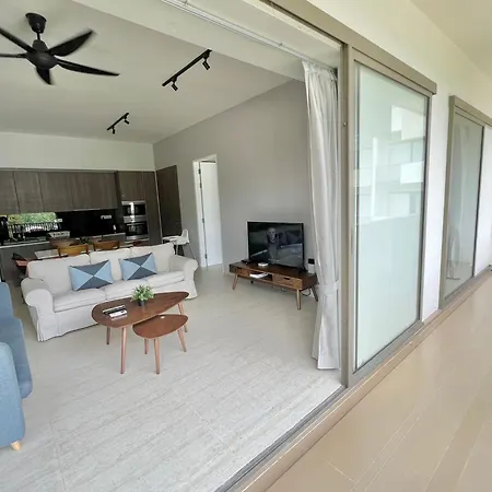 By The Sea, Penang Apartment Batu Ferringhi Room photo