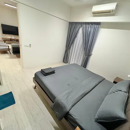 By The Sea, Penang Apartment Batu Ferringhi Exterior photo