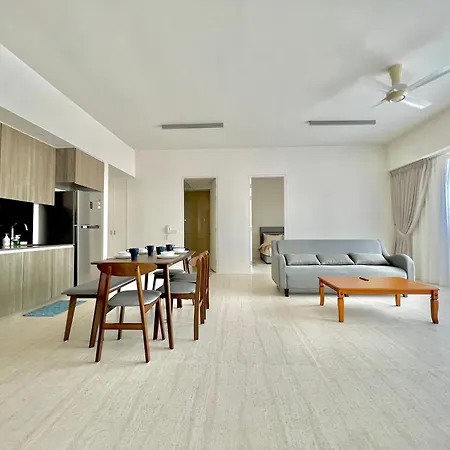 By The Sea, Penang Apartment Batu Ferringhi Room photo