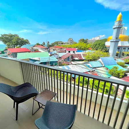 By The Sea, Penang Apartment Batu Ferringhi Exterior photo