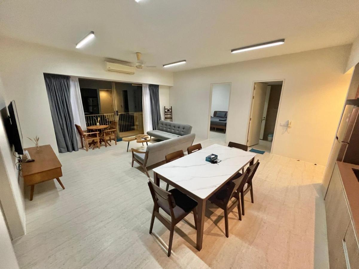 By The Sea, Penang Apartment *
