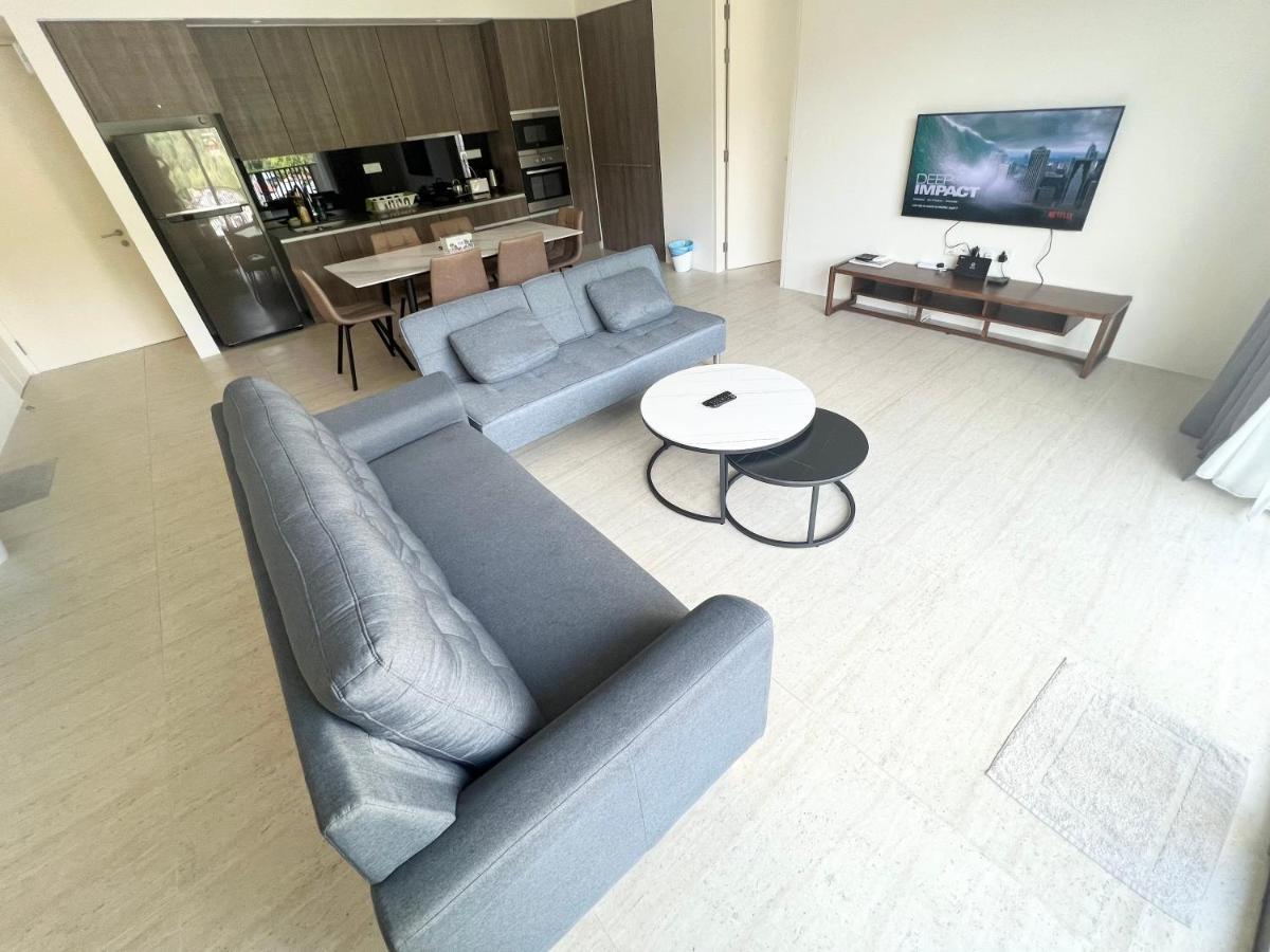 Apartment By The Sea, Penang